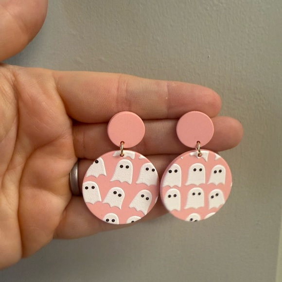 🎃 Pink Ghost Dangle Earrings – Cute & Fun! 👻 - Picture 5 of 5